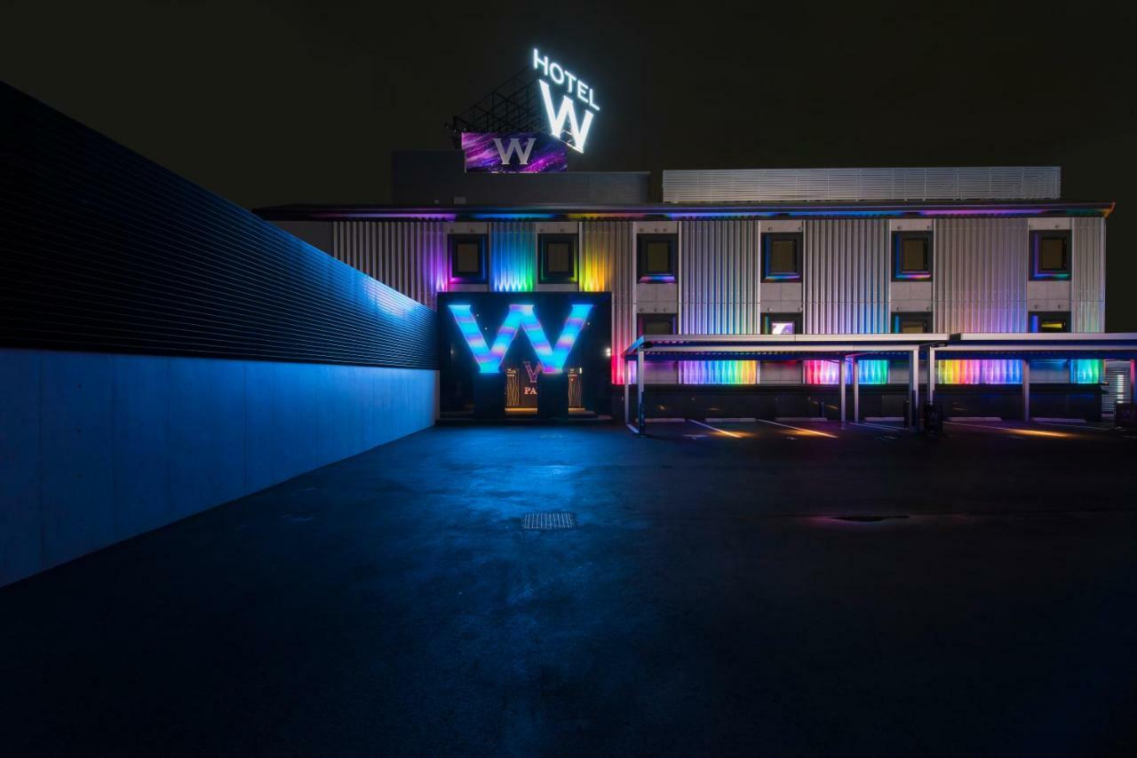 Hotel W-Party-W Group Hotels And Resorts- Kawaguchi  Exteriör bild