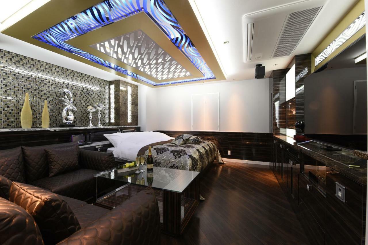 Hotel W-Party-W Group Hotels And Resorts- Kawaguchi  Exteriör bild