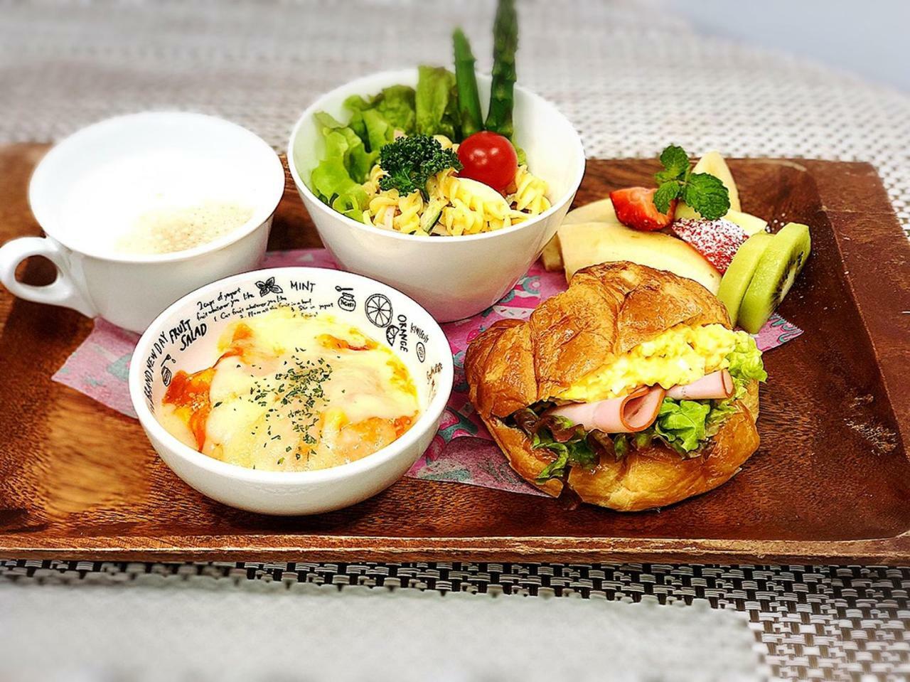 Hotel W-Party-W Group Hotels And Resorts- Kawaguchi  Exteriör bild
