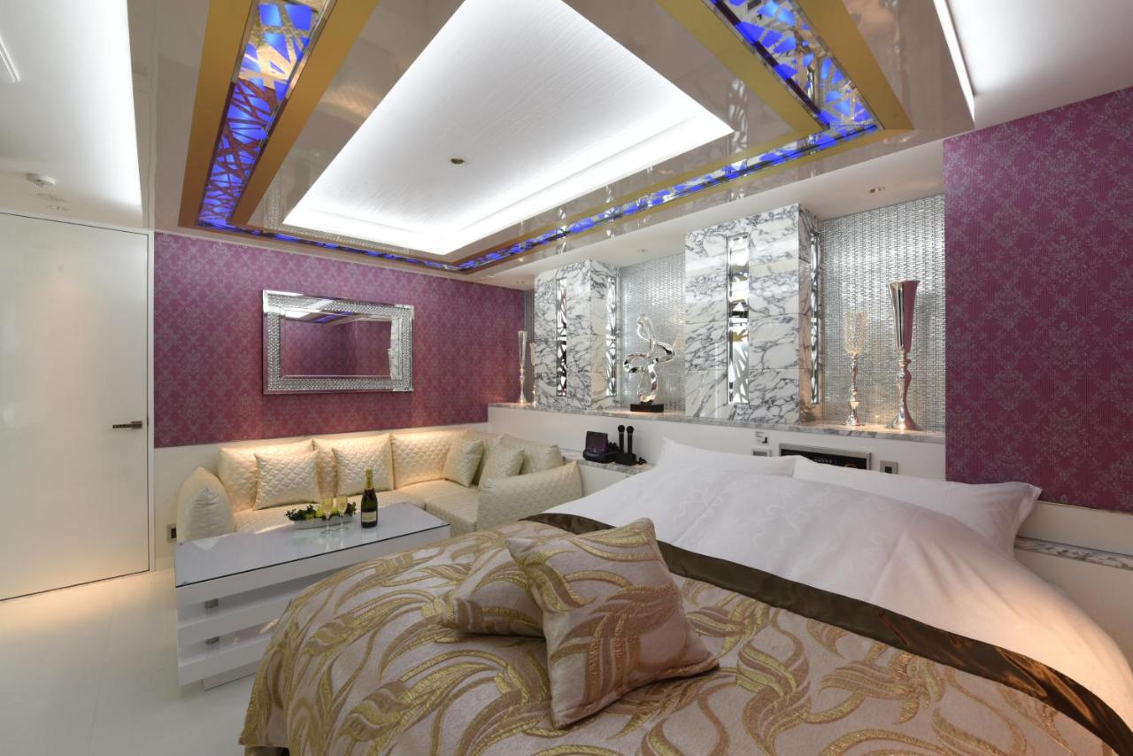 Hotel W-Party-W Group Hotels And Resorts- Kawaguchi  Exteriör bild