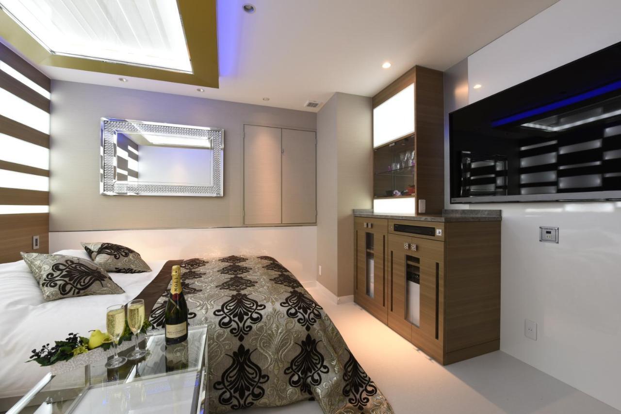 Hotel W-Party-W Group Hotels And Resorts- Kawaguchi  Exteriör bild