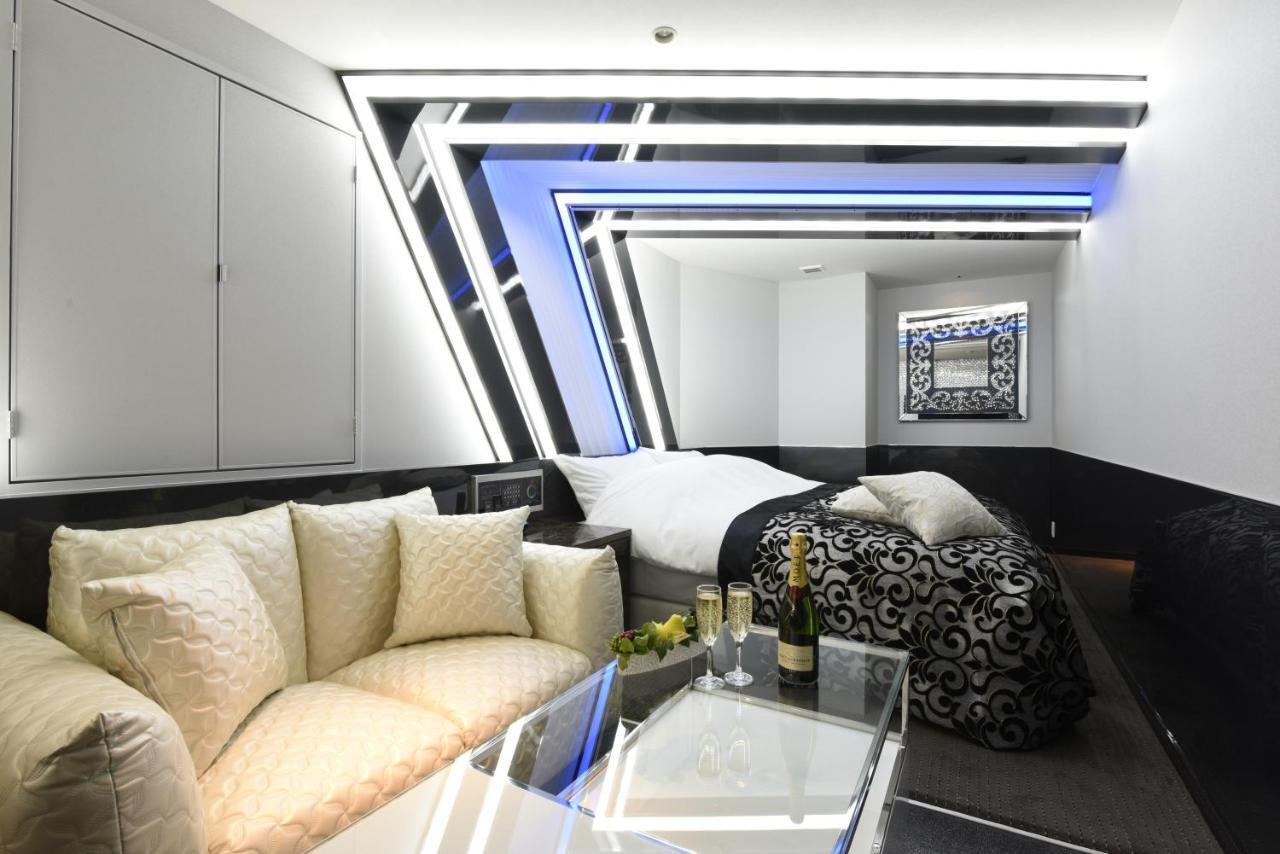 Hotel W-Party-W Group Hotels And Resorts- Kawaguchi  Exteriör bild